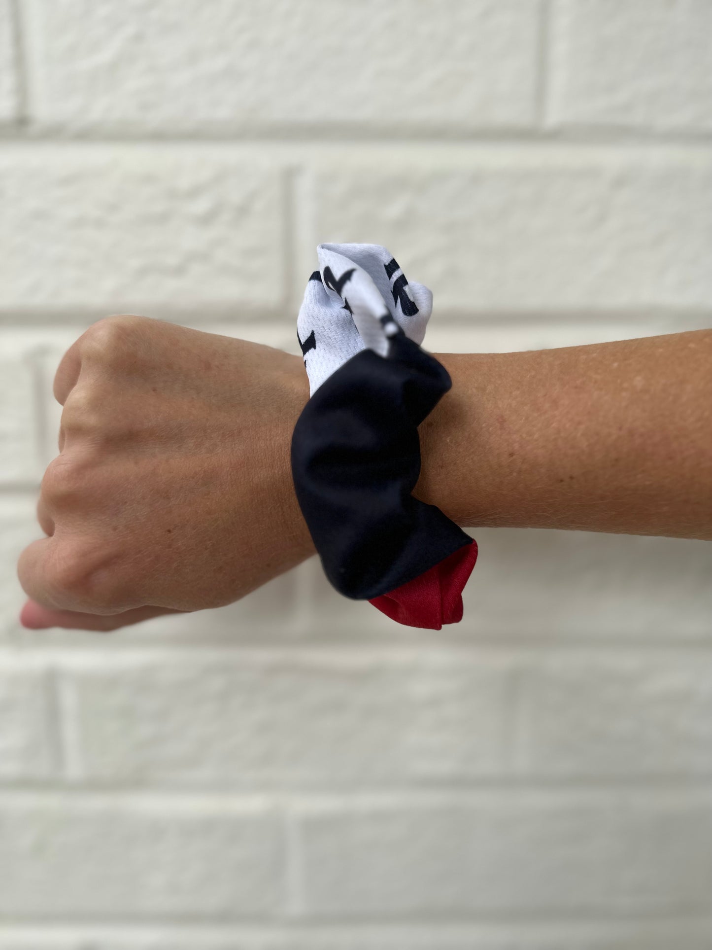 MP Two Tone Scrunchie